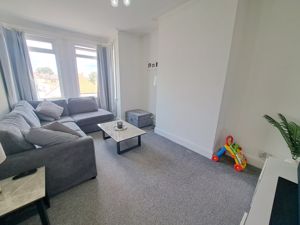 Lounge- click for photo gallery